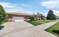3150 Jeanne Drive, Parma, OH 44134