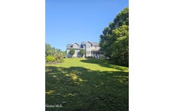 34 Rock Candy Lane, Troy, NY 12182