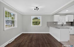 5 Lynmot Road, Hamden, CT 06514