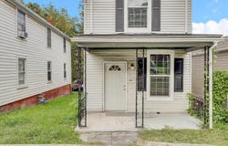 240 Roxbury St, Clifton Forge, VA 24422