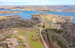 9a Carriage Oaks Drive, Reeds Spring, MO 65737