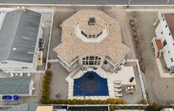 7463 Ocean Drive, Avalon, NJ 08202
