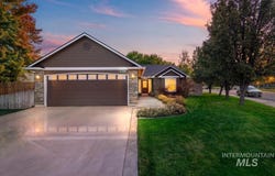 3398 S Featherly Way, Boise, ID 83709
