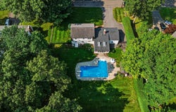 71 Cedar Rd, Longmeadow, MA 01106