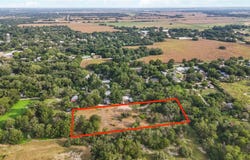 Fannin St, Martindale, TX 78655