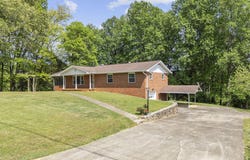 5812 Hillcrest Drive, Harrison, TN 37341