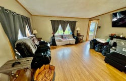 206 ILLINOIS ST W, Eagle River, WI 54521