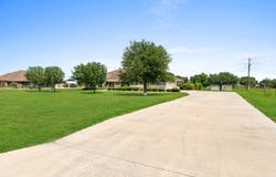 1143 CODY LN, Marion, TX 78124