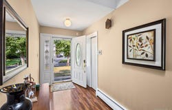 2 Erita Lane, Smithtown, NY 11787