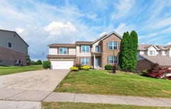 11909 Winston Circle, Forest Park, OH 45240