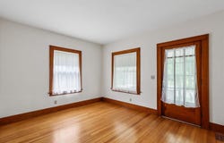 708 Grant St, IowaCity, IA 52240