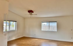 1286 S 59TH St, Springfield, OR 97478