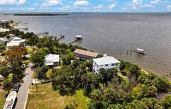 1025 7th St, Cedar Key, FL 32625