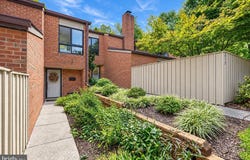 215 DEER FOX Lane, TIMONIUM, MD 21093