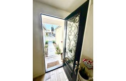 124 Swan, Delano, CA 93215