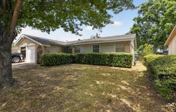 2125 Meadow Glen, Irving, TX 75060