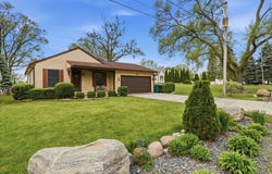 415 Garfield Road, Ingleside, IL 60041
