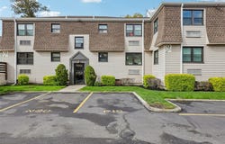 1331 Broadway, Hewlett, NY 11557