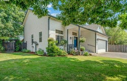 1145 ENSTAD Ln, Silverton, OR 97381