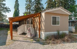 11776 Hauser Lake Rd, Hauser, ID 83854