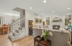 1316 Camellia Drive, Munster, IN 46321