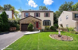 15 Charles Street, Nutley, NJ 07110