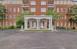 405 S PERKINS Rd, Memphis, TN 38117