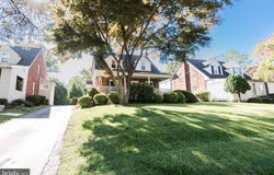 214 W MACDADE Boulevard, FOLSOM, PA 19033