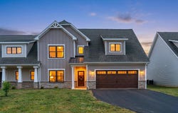20 KILEY LN, STUARTS DRAFT, VA 24477