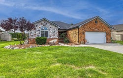 47788 Meadowbrook Drive, Macomb Twp, MI 48044