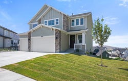9579 N BLUEBELL Dr, Eagle Mountain, UT 84005