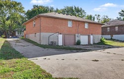 1001 -1003 SW Kings Cross Road, Blue Springs, MO 64014