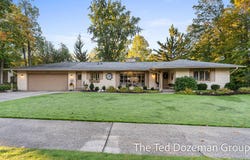 1182 Euna Vista Drive, Holland, MI 49423