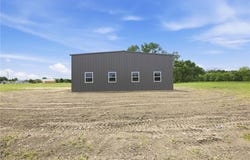311 E 1st Street, Iola, KS 66749