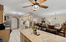 100 E OAK TERRACE Drive, LEESBURG, FL 34748