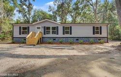 1228 Hatcher Drive NE, Townsend, GA 31331