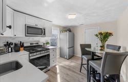 49-A Massasoit Ave, Hull, MA 02045