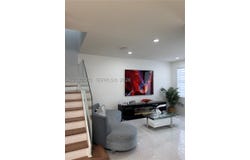 3409 W 92nd Pl, Hialeah, FL 33018