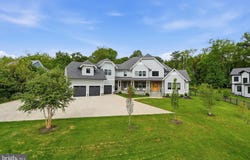 5532 SUMMIT Street, CENTREVILLE, VA 20120