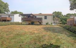 1364 Peppertree Drive, Derby, NY 14047