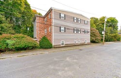 10 Beacon St, Woburn, MA 01801