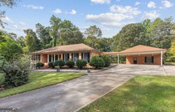 2570 Benton Drive, Jonesboro, GA 30236
