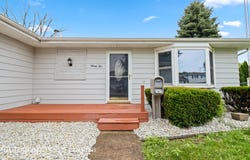 22 Emery Drive, Bourbonnais, IL 60914