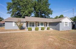 2920 S 33rd ST, Fort Smith, AR 72903