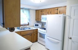 21 Woodfield Street, Nashua, NH 03062