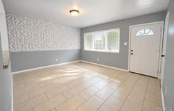 150 N Saint Charles Street, Florissant, MO 63031