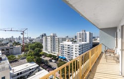 245 18th St, Miami Beach, FL 33139