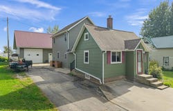 514 Maple Drive, Spring Grove, MN 55974