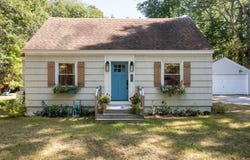 303 Middle Road, Falmouth, ME 04105