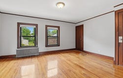 34 Weston Ave, Braintree, MA 02184